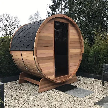 בית נופש Felix With Sauna In