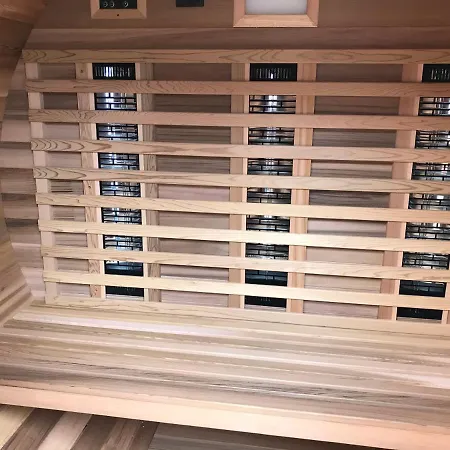 Felix With Sauna In בית נופש ארמלו